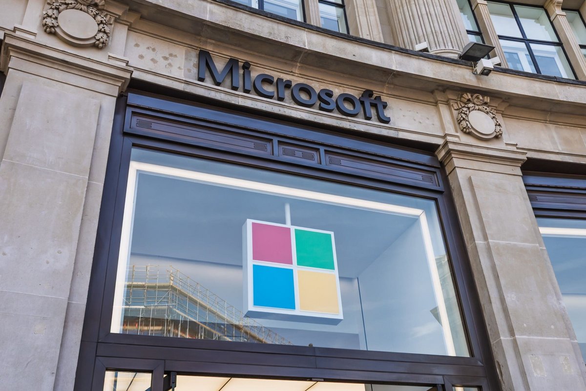 Microsoft abandonne ses ingénieurs chinois après le scandale cloud du Pentagone © Tartezy / Shutterstock.com