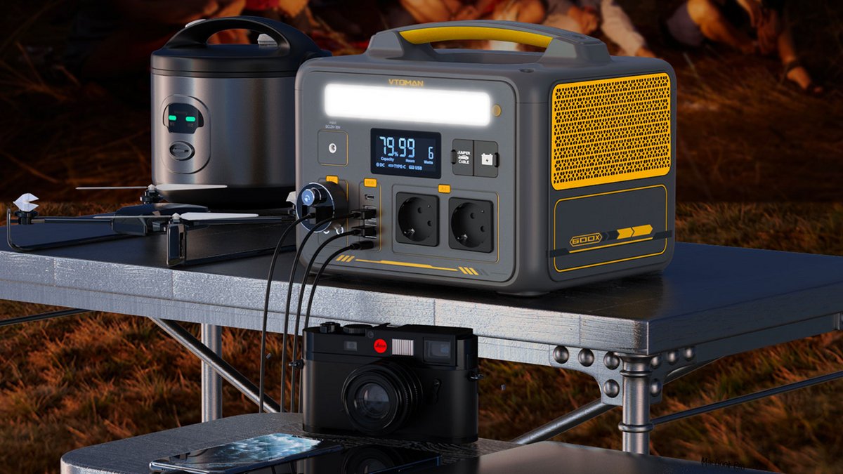 À l’occasion du Black Friday, VTOMAN baisse le prix de sa Jump 600X, une station nomade de 299 Wh pensée pour tous les usages du quotidien. ©VTOMAN