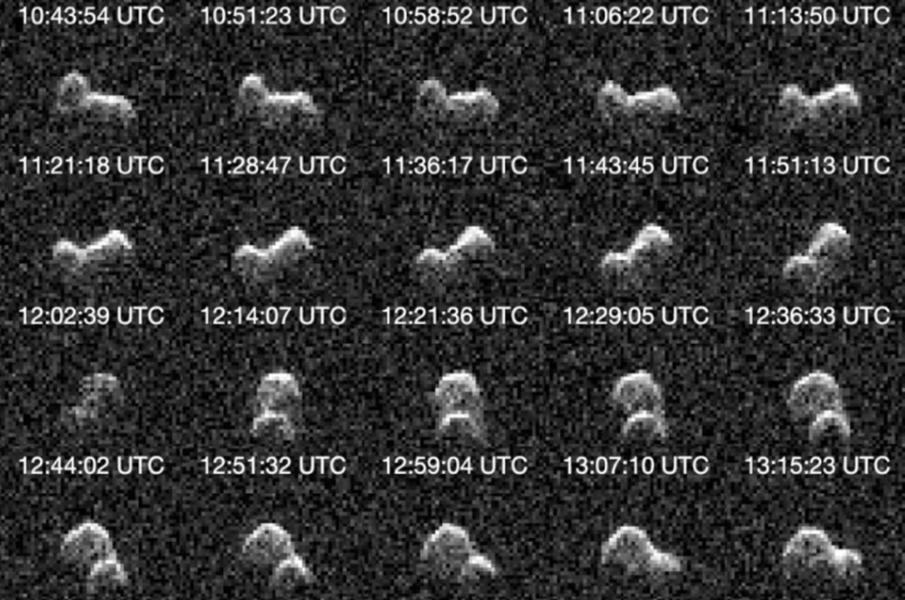 Le survol de l'astéroïde 1997 QK1 a permis aux astronomes d'observer sa taille, sa rotation, sa surface et sa forme grâce à des images radar - ©NASA / JPL-Caltech