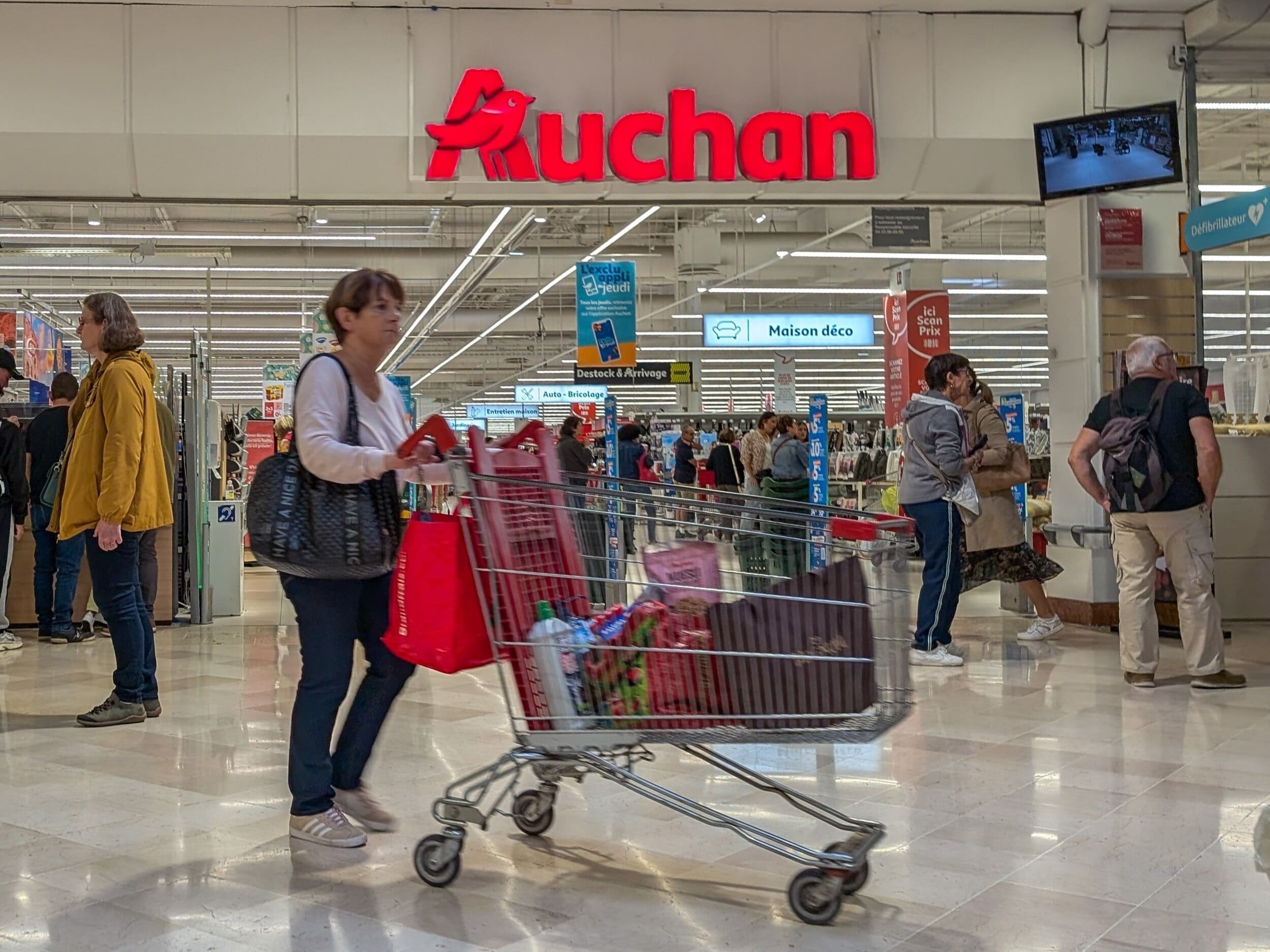 Auchan a de nouveau été piégée par les cybercriminels © Henry Saint John / Shutterstock.com