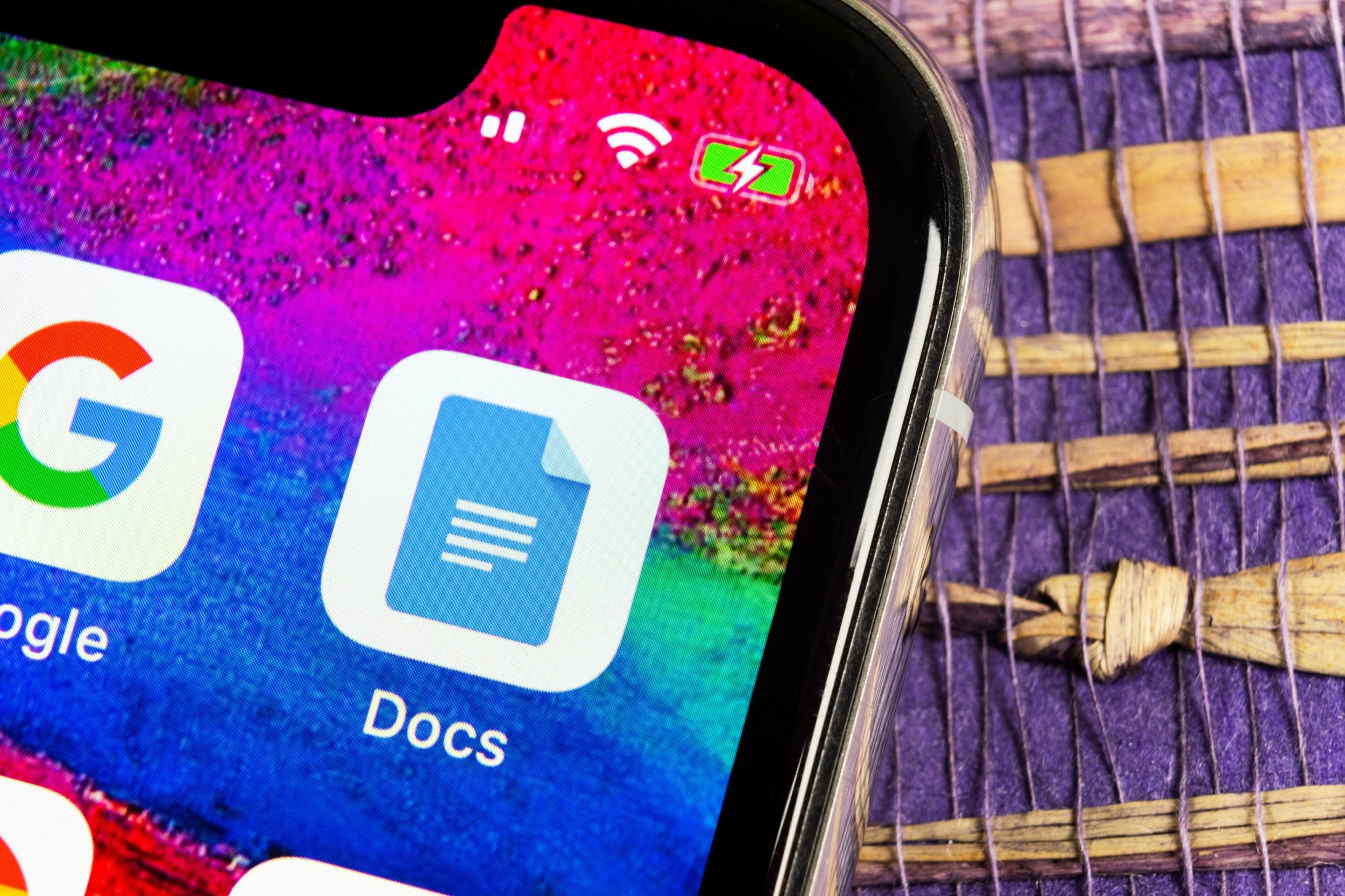  Google Docs sait enfin ouvrir vos documents Word chiffrés sans rien casser. © BigTunaOnline / Shutterstock