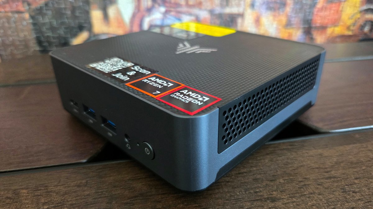 NiPoGi intègere le Ryzen 7 8745HS que l'on ne retrouve même pas au catalogue officiel d'AMD. ©Nerces pour Clubic
