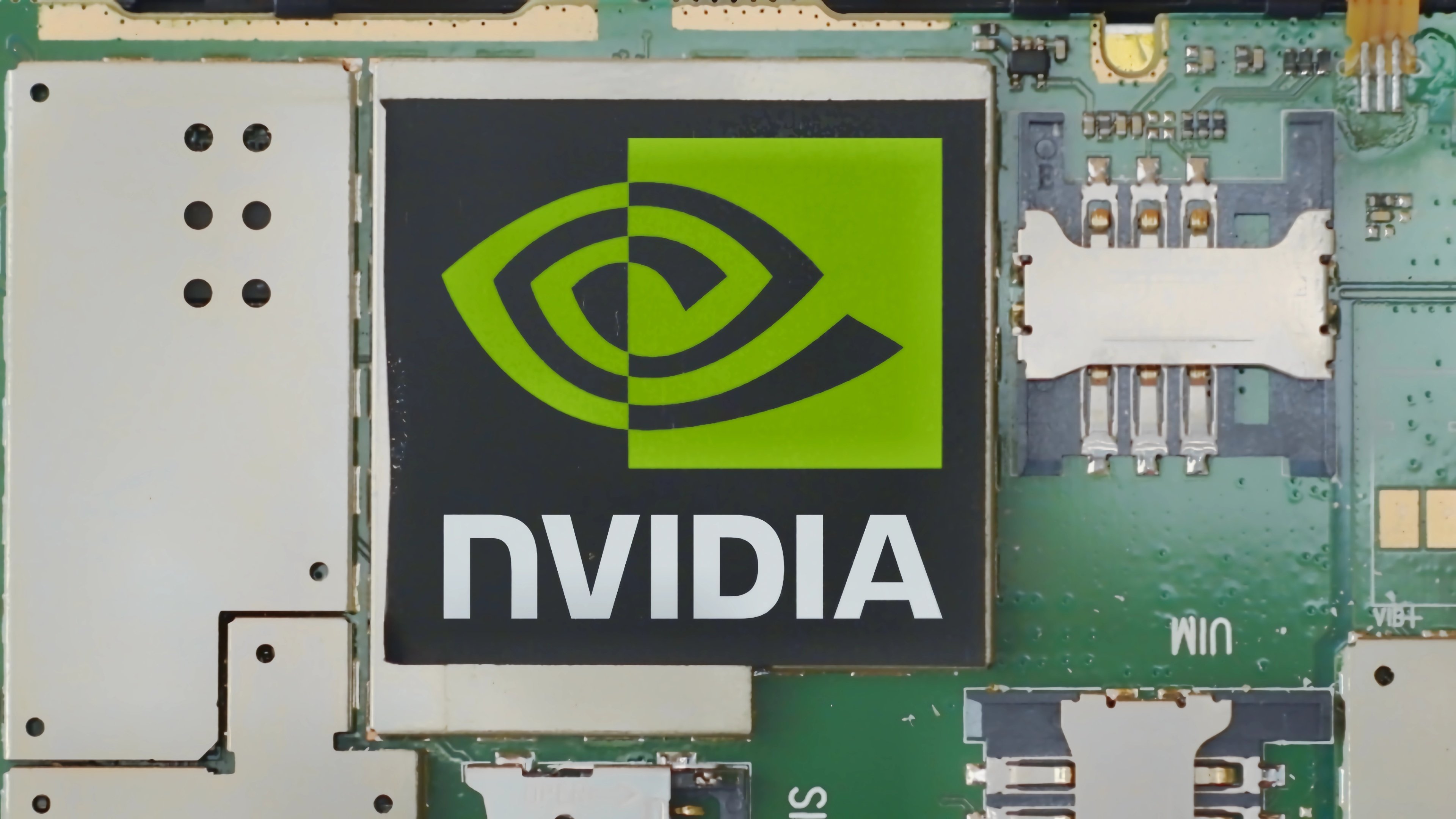 NVIDIA passe à la riposte et compte bien se défendre de ses détracteurs. © Poetra.RH / Shutterstock