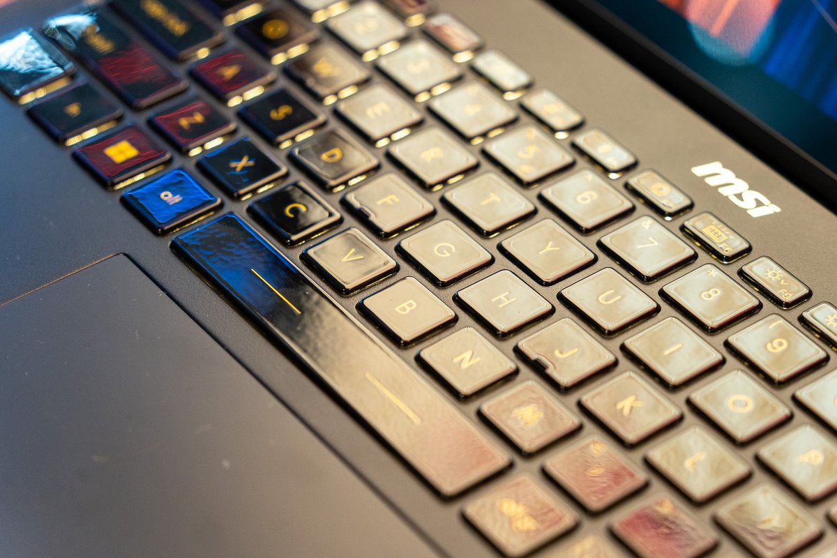 Les touches du clavier sont laquées elles aussi. © Nathan Le Gohlisse pour Clubic