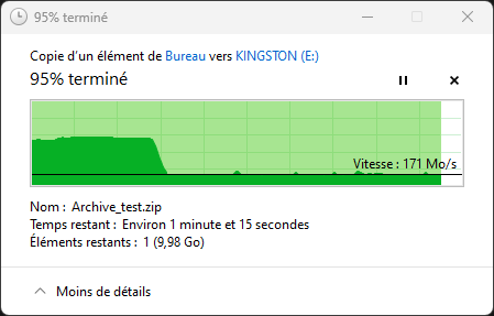 Débits en écriture sur une copie dans l'Explorateur de Windows © Nerces pour Clubic