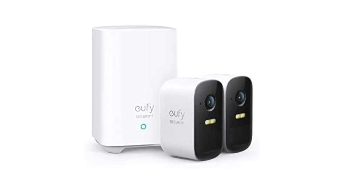 Le pack Eufy Security avec une base et deux caméras