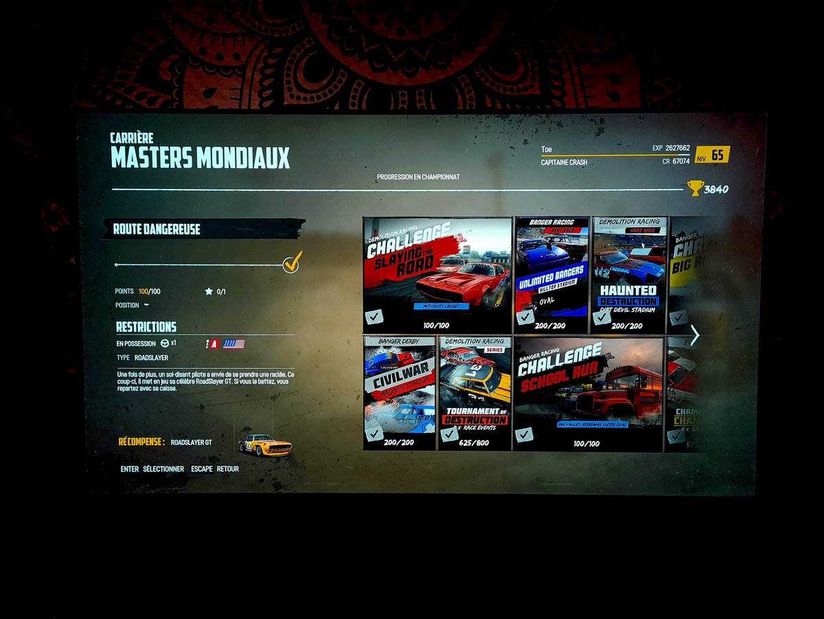 À gauche, le menu de Wreckfest en 120 Hz, à droite en 60 Hz © Matthieu Legouge pour Clubic