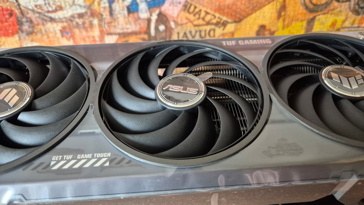 ASUS TUF Gaming RTX 5070 Ti OC