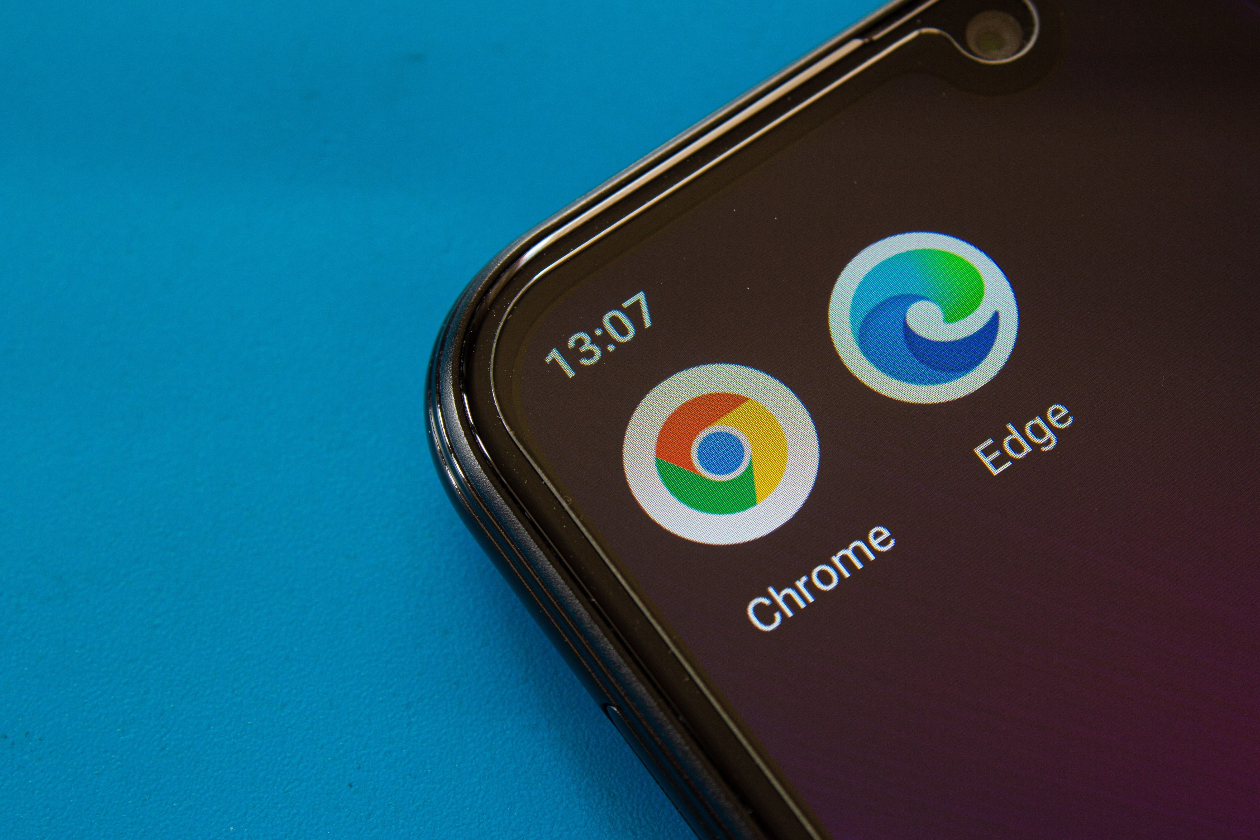 chrome edge smartphone