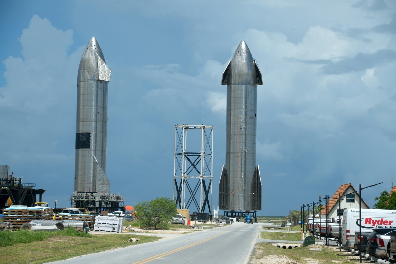 Des prototypes de Starship à Starbase, dans le Texas. ©Grossinger / Shutterstock
