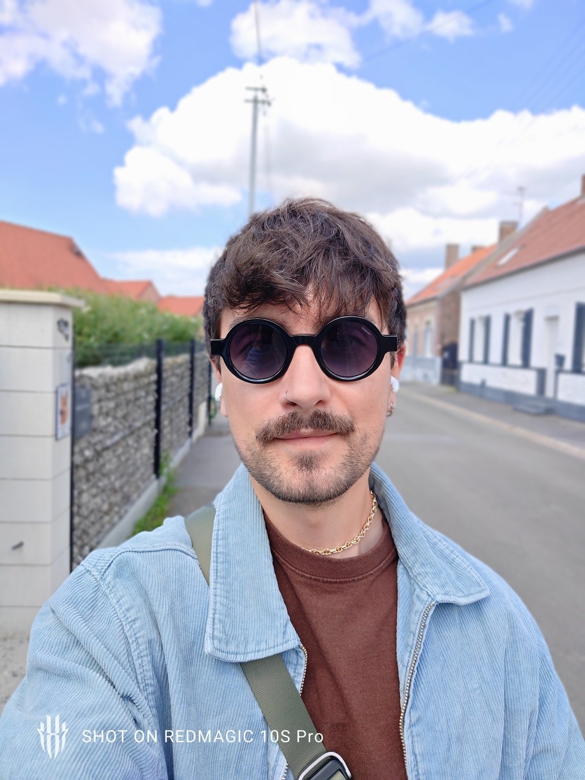 REDMAGIC 10s Pro portrait