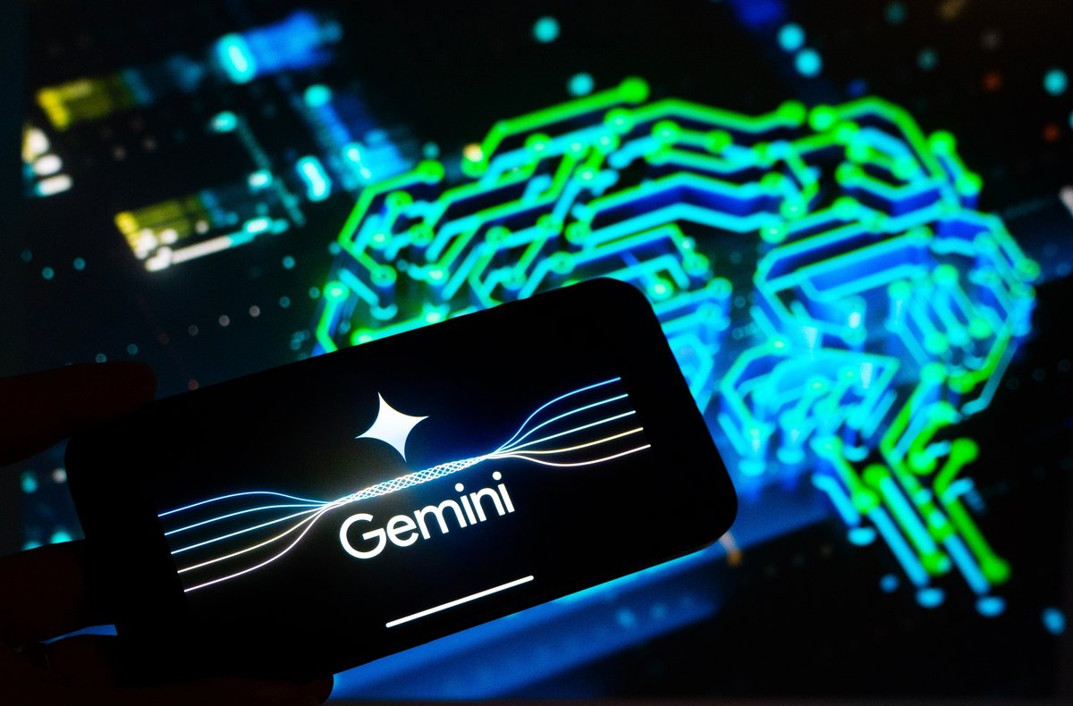 Google fait évoluer son IA Gemini © JLStock / Shutterstock