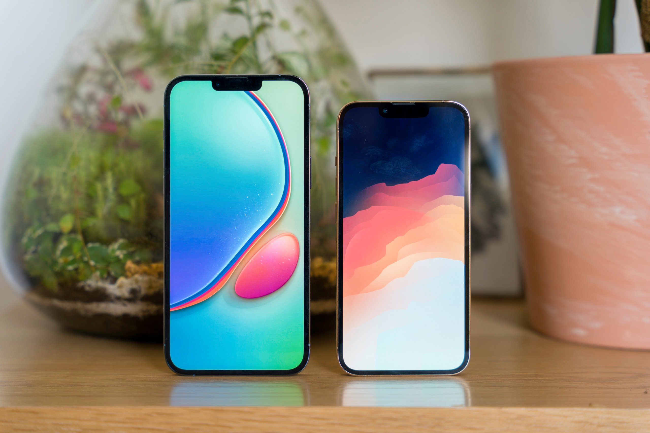 L'iPhone 13 Pro Max et l'iPhone 13 Pro © Pierre Crochart pour Clubic