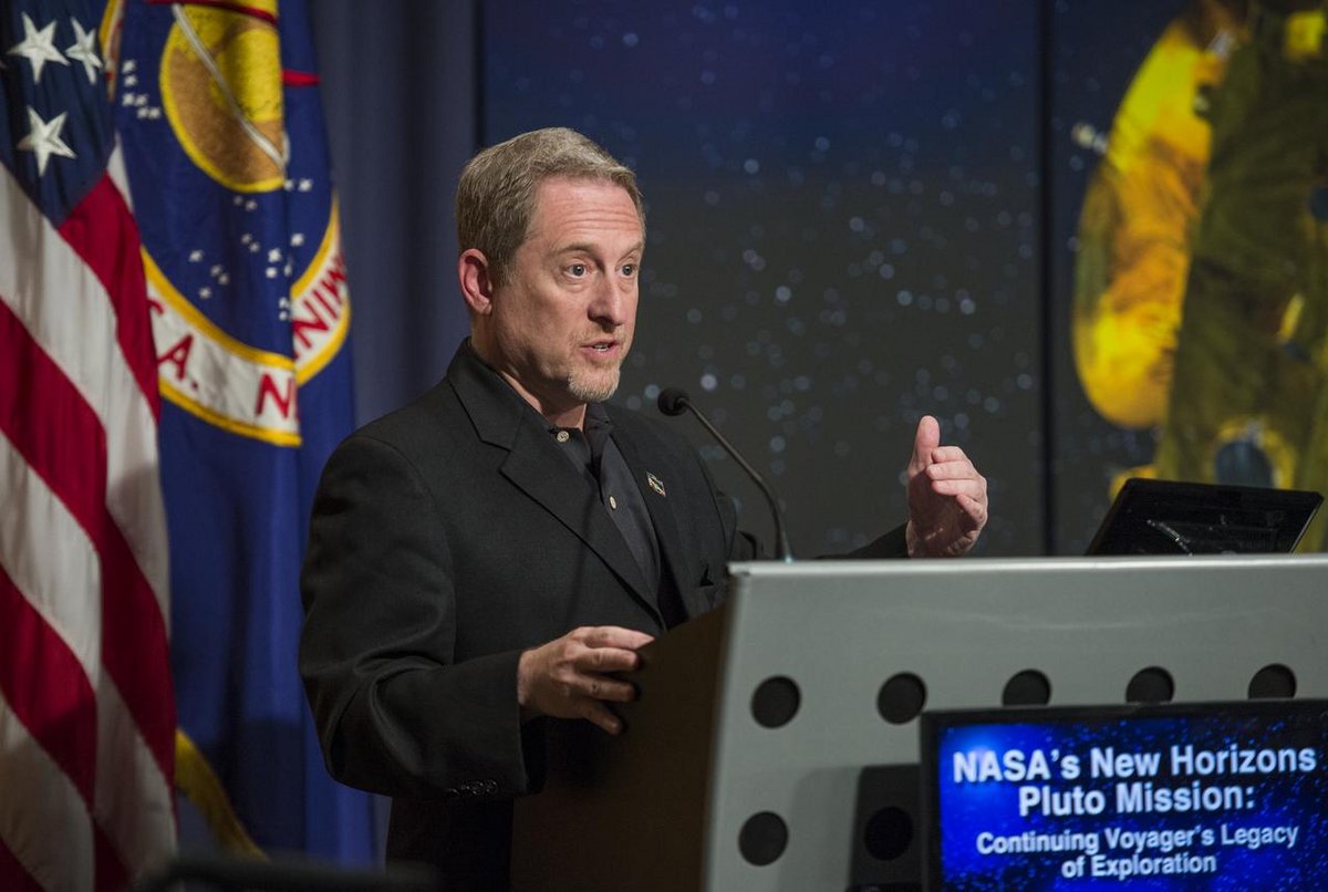 Alan Stern. Le discours sur New Horizons, il doit le connaître un peu par coeur... Crédits NASA/J. Kowsky