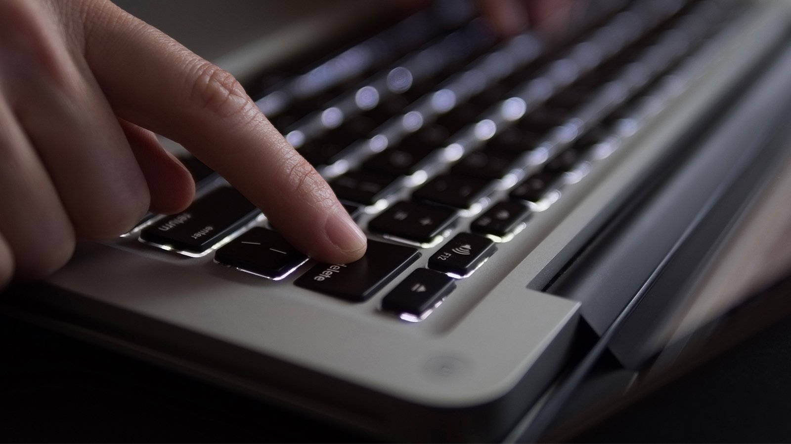 Trois options s’offrent à vous pour récupérer vos fichiers, dont l’outil intuitif EaseUS Data Recovery Wizard ©Shutterstock