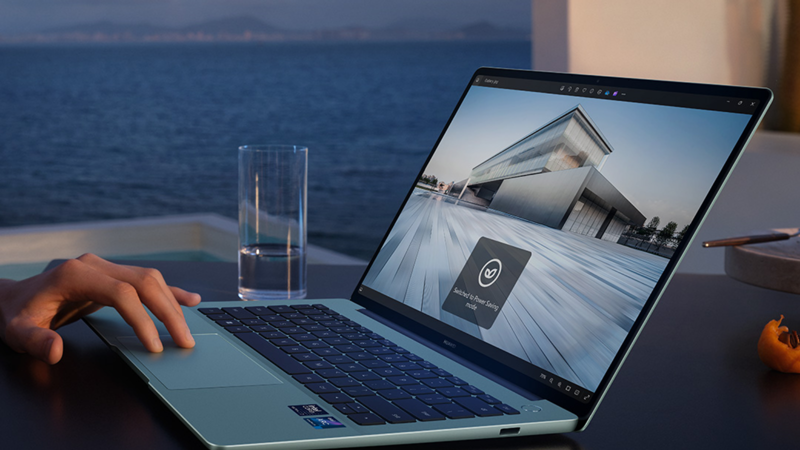 Étudiants et jeunes actifs : votre portable tout-en-un à prix réduit © Huawei