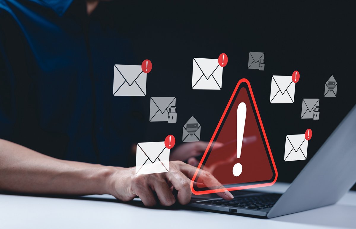 Les tentatives de phishing sont de plus en plus convaincantes, et vous gagnerez à redoubler de vigilance comme à exploiter les outils de sécurité mis à disposition par votre fournisseur de messagerie. © SuPatMaN / Shutterstock