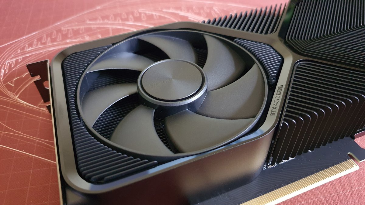 NVIDIA GeForce RTX 4070 SUPER_06