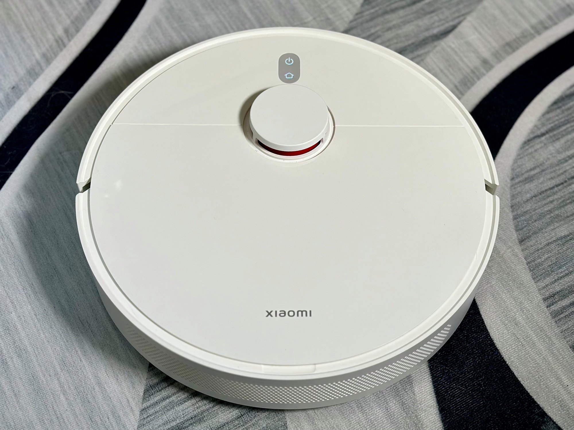 L'aspirateur robot Xiaomi Robot Vacuum S10+ avec ses 180 minutes d'autonomie