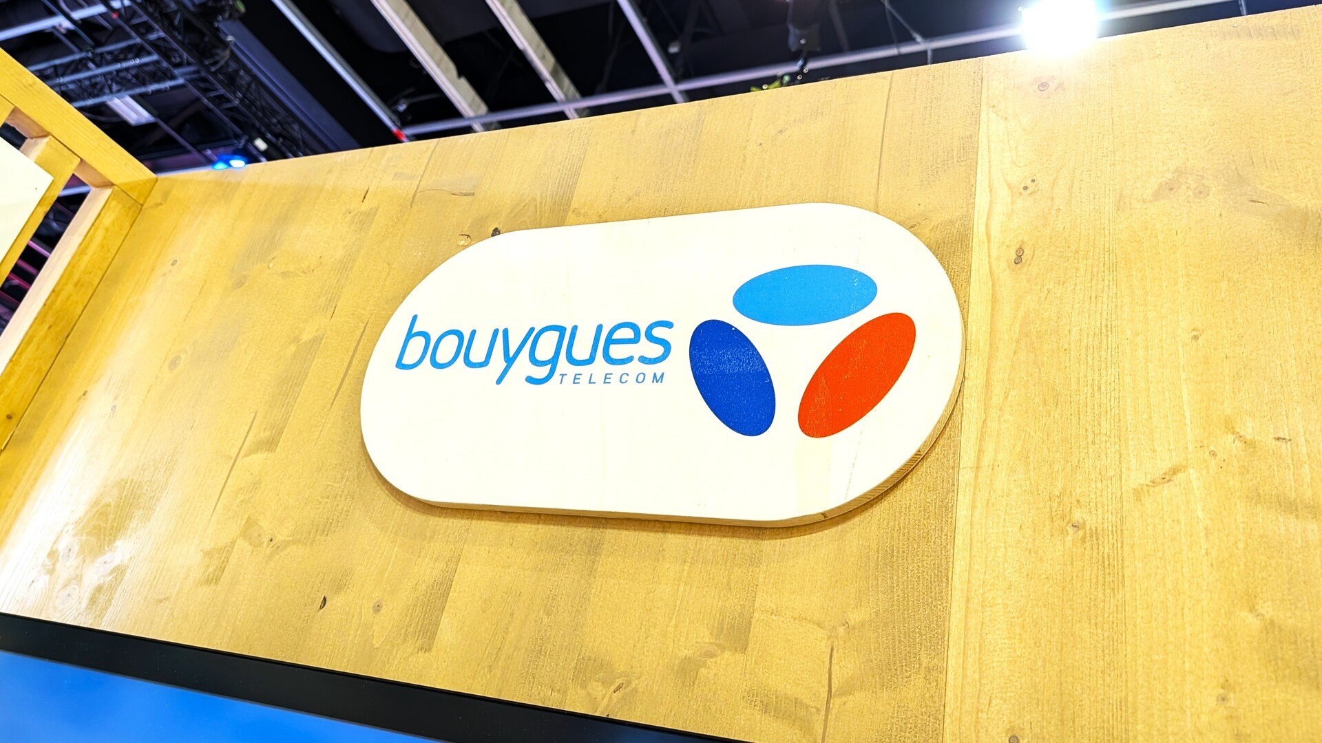 Bouygues Telecom lance une garantie qui peut vous faire économiser jusqu'à 150 euros sur l'achat d'un téléphone. © Alexandre Boero / Clubic