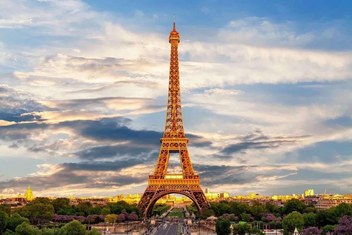 Paris s'apprête à accueillir la 5G (© TheDigitalArtist / Pixabay)