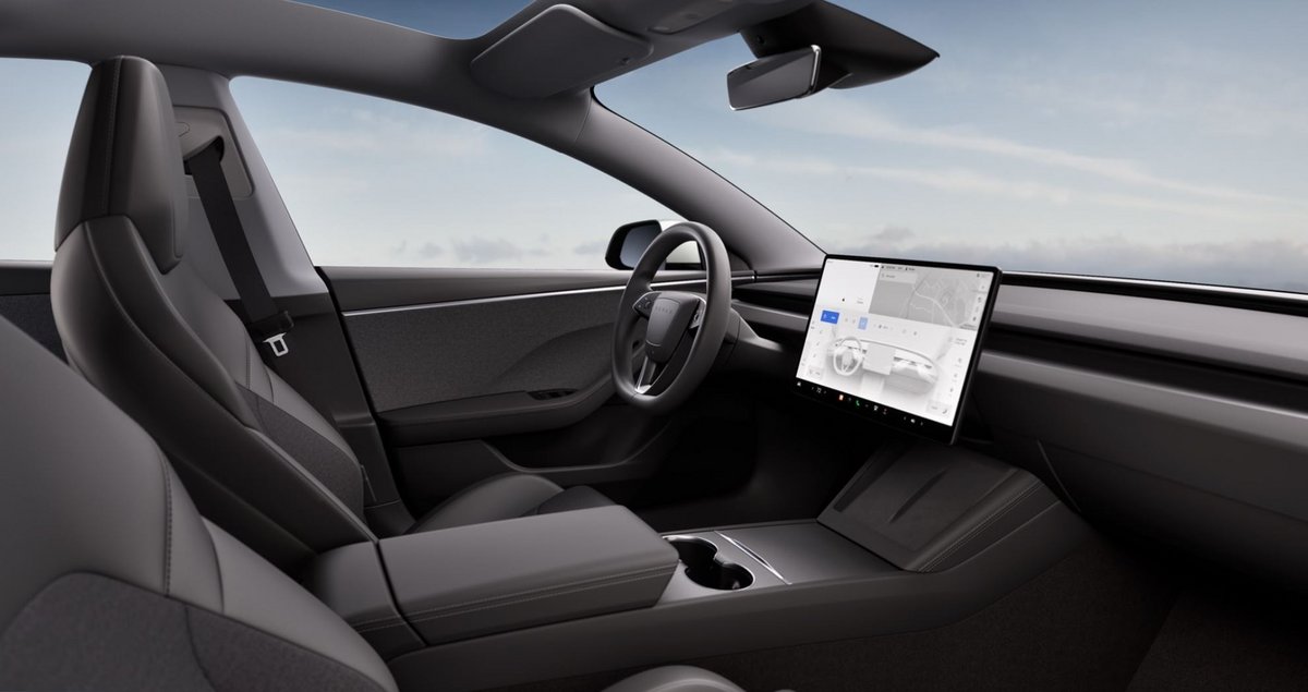 L'intérieur de la Model 3 Standard. ©Tesla