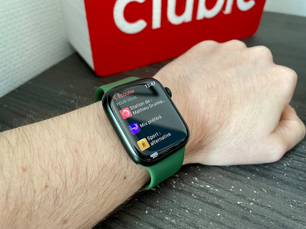 Vous pourrez mesurer votre tension arterielle et votre glycemie avec votre Apple Watch mais pas avant 2024