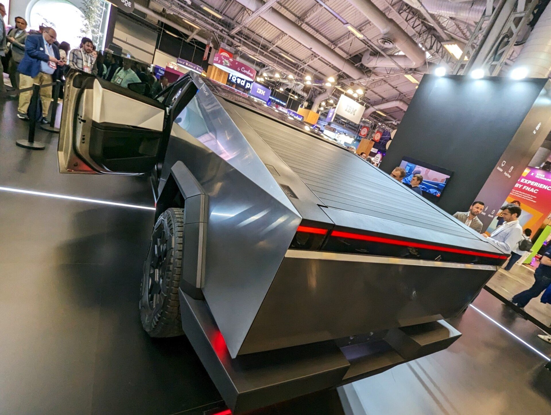 Le Tesla Cybertruck © Alexandre Boero / Clubic