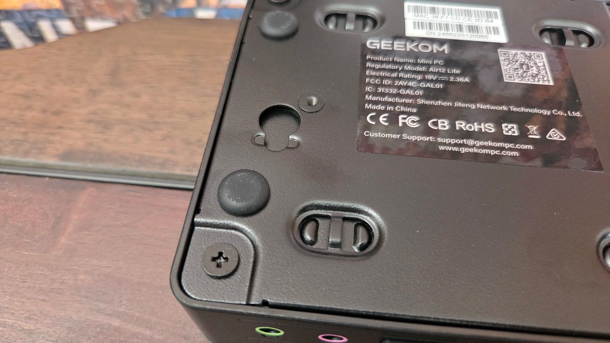Geekom Air12 Lite