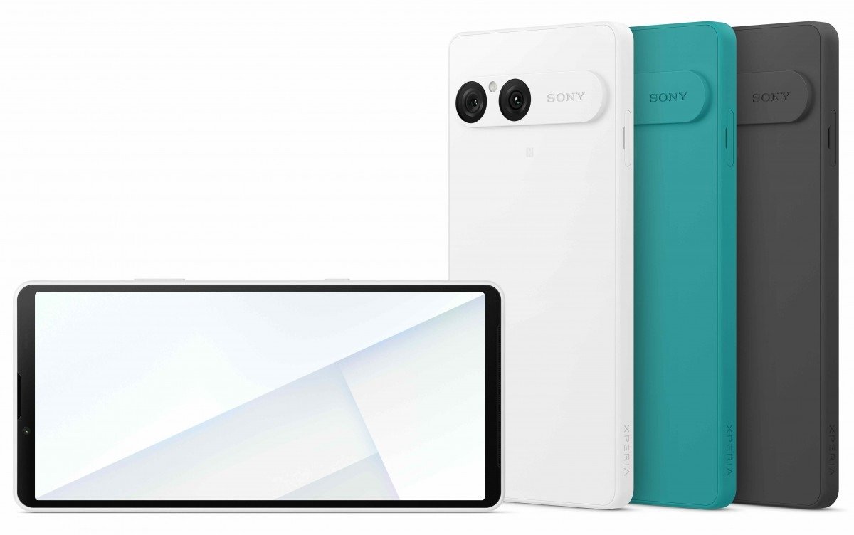 Le Xperia 10 VII adopte un ratio d'aspect plus classique cette année. © Sony