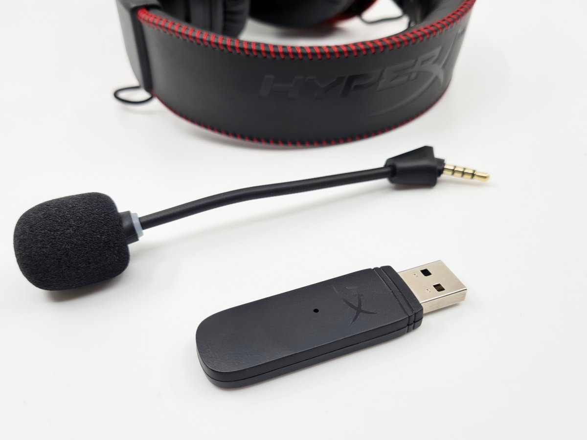 Une connexion unique via le dongle USB-A © Matthieu Legouge pour Clubic 