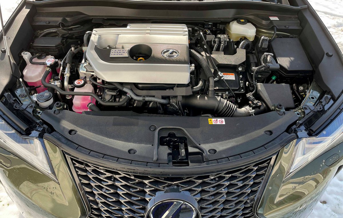 L'UX embarque la quatrième génération de la motorisation Hybride auto-rechargeable de Lexus