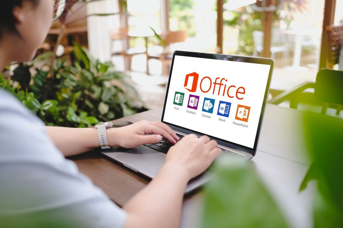 3 vulnérabilités d'Office mettent à mal PC... et Mac ! - ©Thaspol Sangsee / Shutterstock