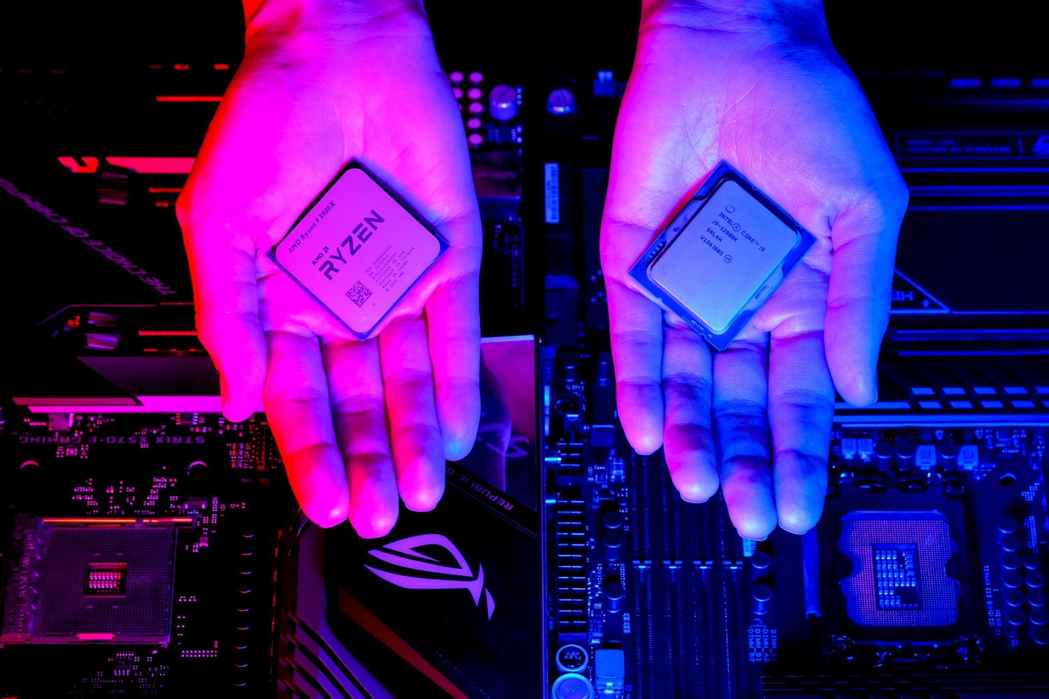 Comme à l'accoutumée, AMD et Intel se chiffonnent. ©Tester128 / Shutterstock