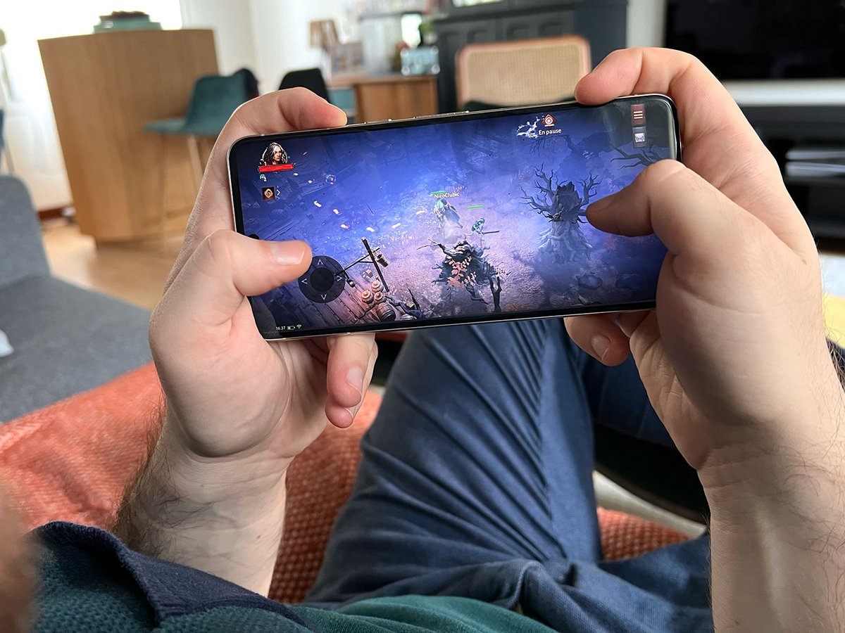 Le gaming n’est pas le point fort des Google Pixel 8 — © Nicolas Lafarge-Debeaupuis pour Clubic