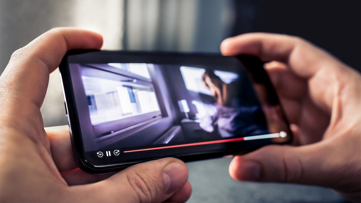 Dramahood 3.0 propose des dramas en version originale sous-titrée en anglais uniquement, avec des sous-titres intégrés offrant une accessibilité correcte aux fans non francophones - © Tero Vesalainen / Shutterstock