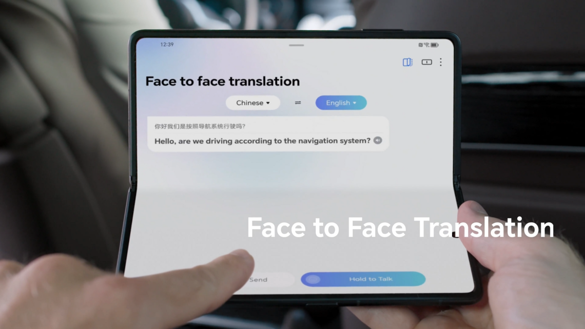 Dès qu'il s'agit de traduire, vous pouvez comptez sur les smartphones pliants © Honor 