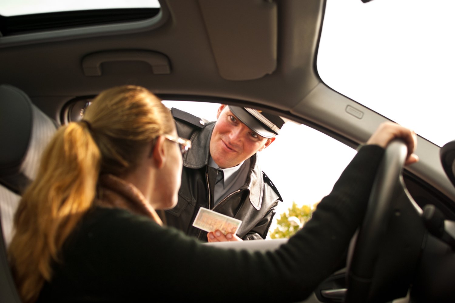 Ce nouveau permis devrait faciliter les contrôles routiers. © mattomedia KG / Shutterstock