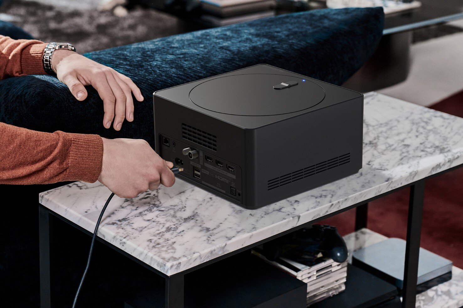 Le boitier Zero Connect gère la transmission sans fil de tous les signaux © LG