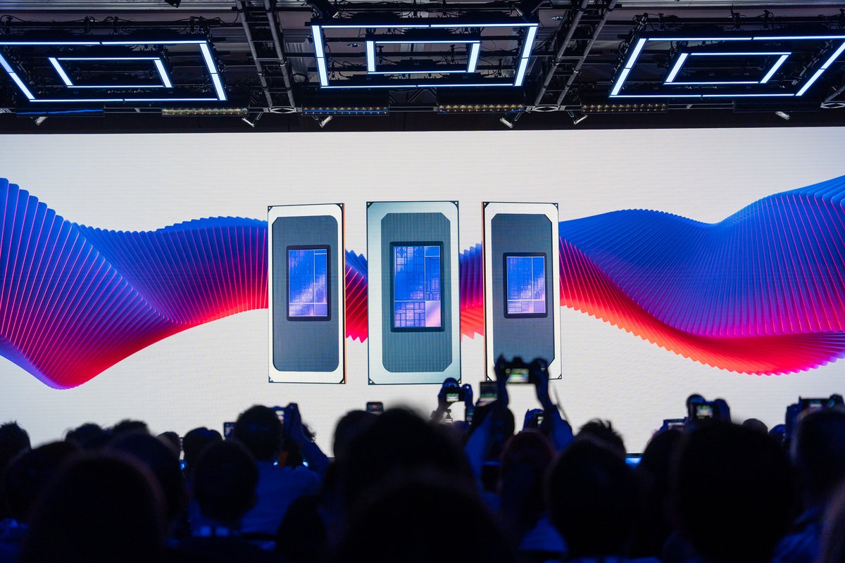 Les nouvelles puces Core Ultra de séries 3 veulent permettre à Intel de se relancer pour de bon. © Nathan Le Gohlisse pour Clubic