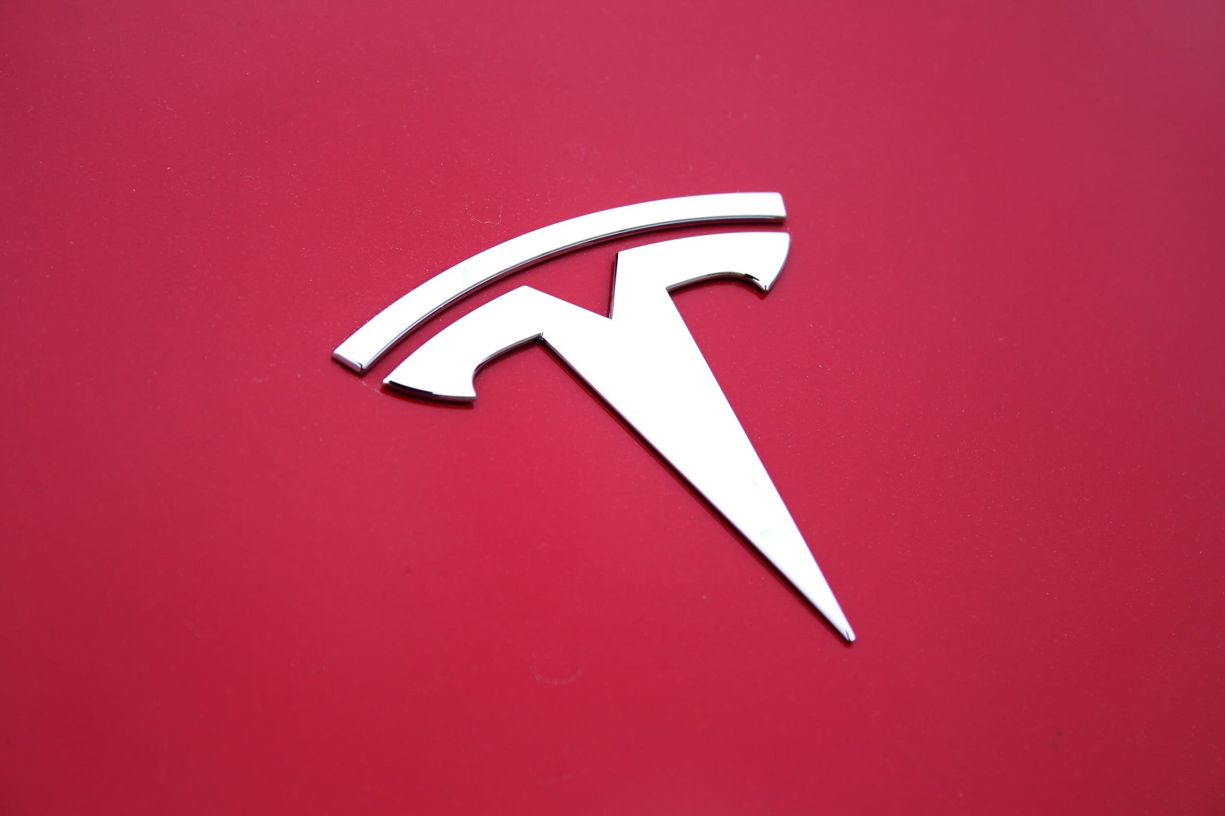 Des captures d'écran ne remplacent pas un contrat signé, a rappelé le tribunal judiciaire de Lille à Tesla France. © Best Auto Photo / Shutterstock