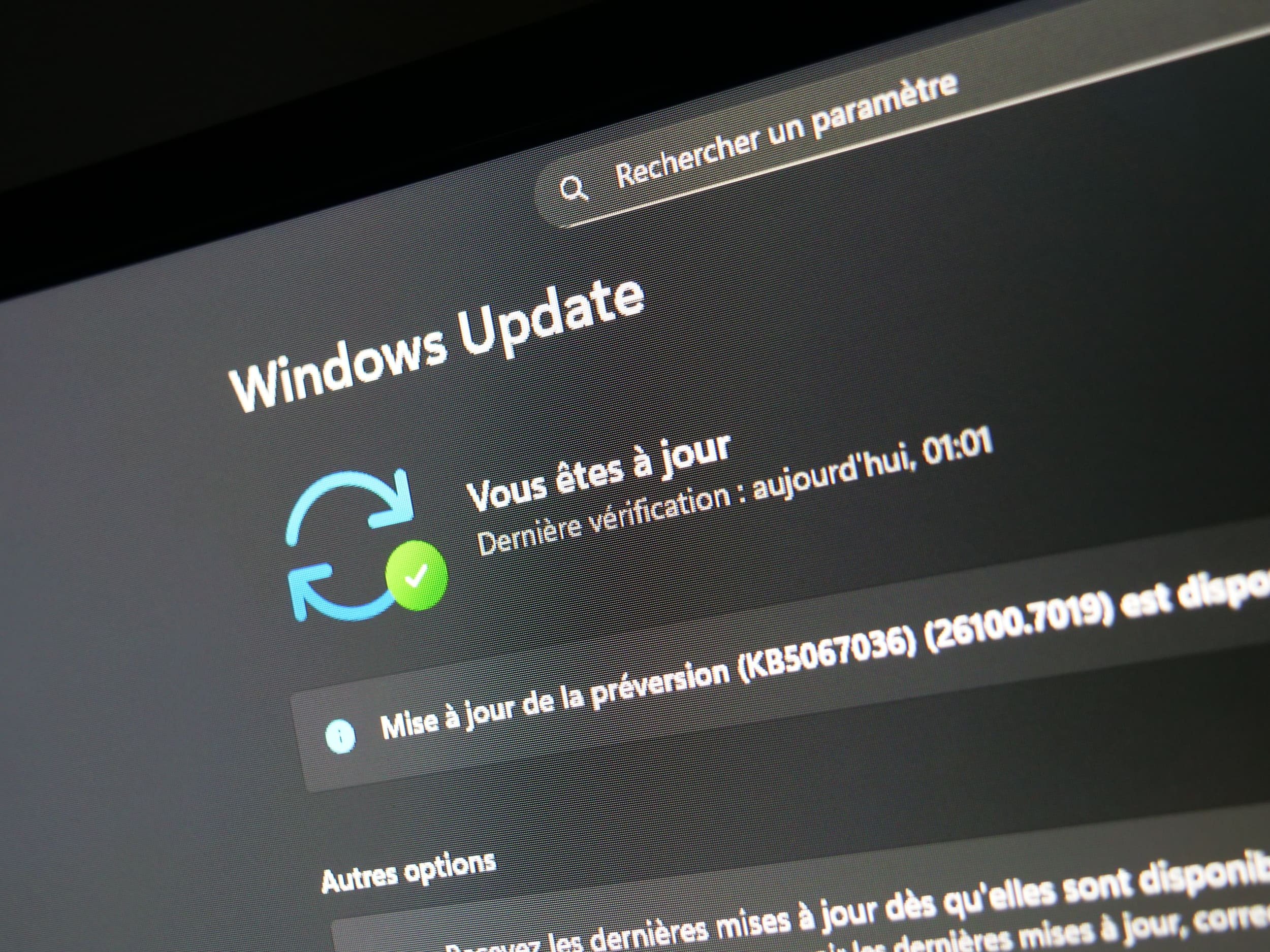 Une nouvelle mise à jour est disponible sur Windows Update, et elle ne manque pas de faire parler © Alexandre Boero / Clubic