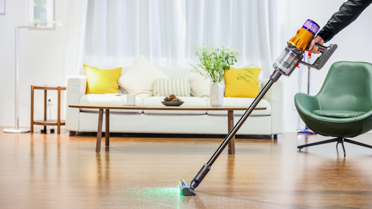 L'aspirateur balai intelligent Dyson V12 Detect Slim Absolute