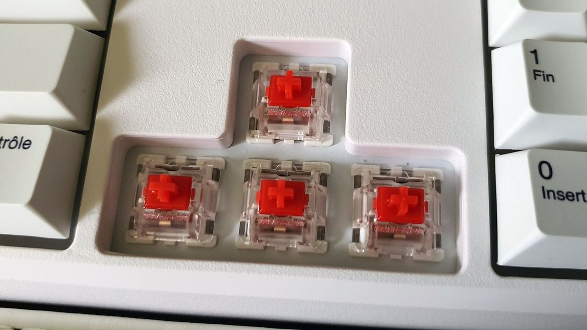 Les Gateron Red Mod sont d'excellents contacteurs : précis, agréables et réactifs © Nerces