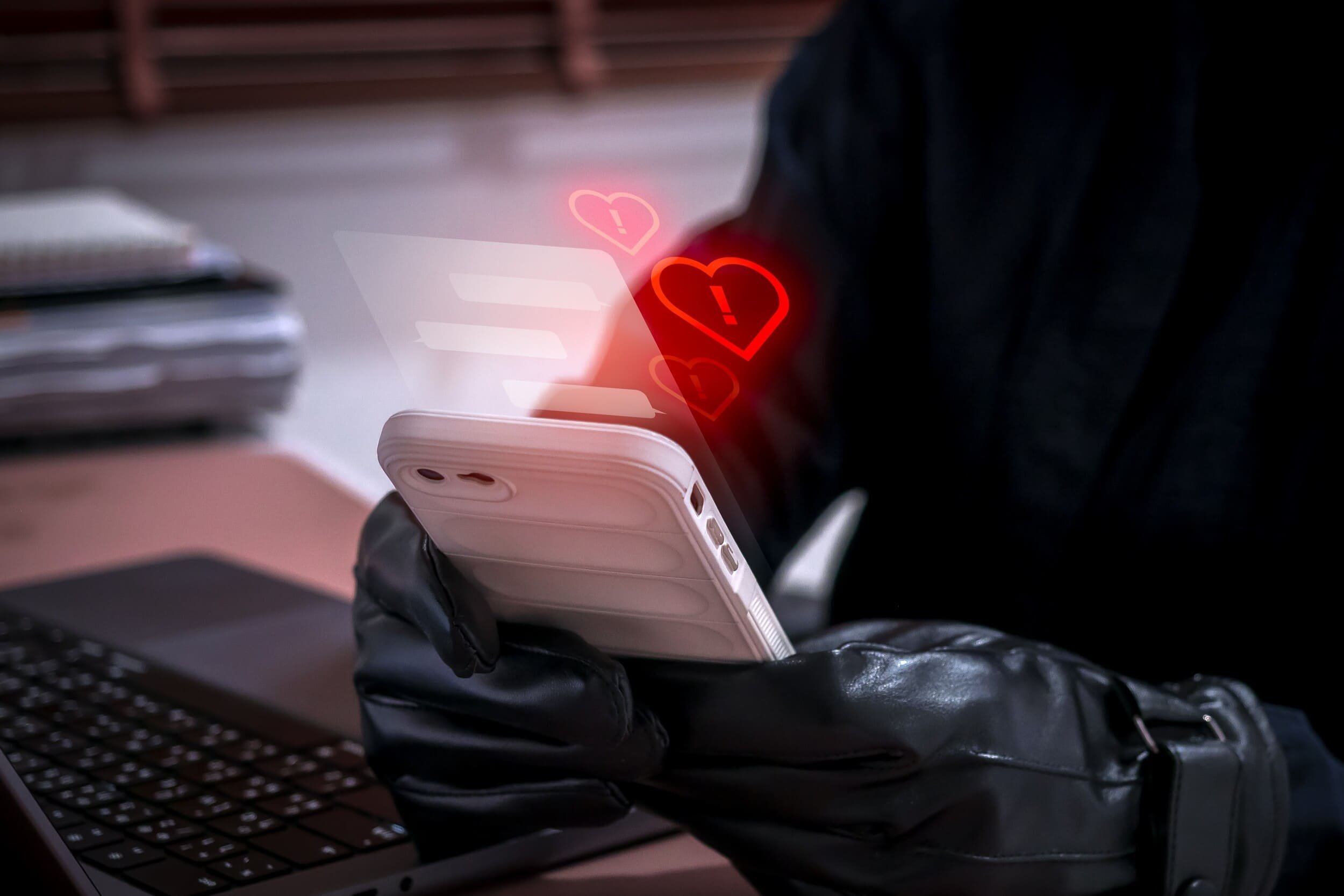 L'arnaque sentimentale est hélas un fléau de plus en plus répandu. © tete_escape / Shutterstock