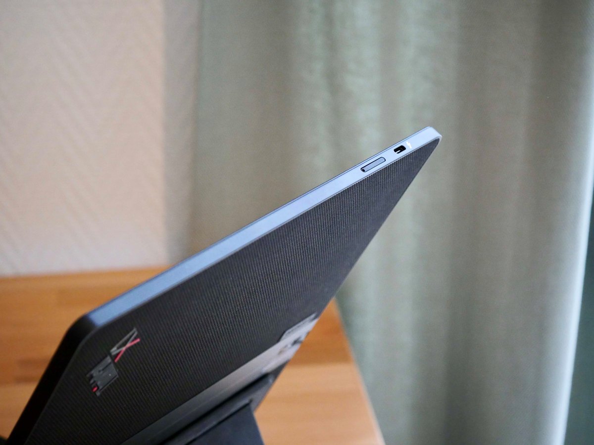 Lenovo ThinkPad X1 Fold