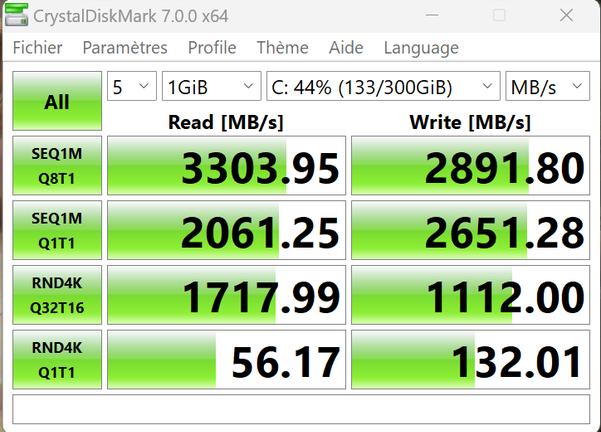 GPD Win 4 vs Steam Deck - SSD