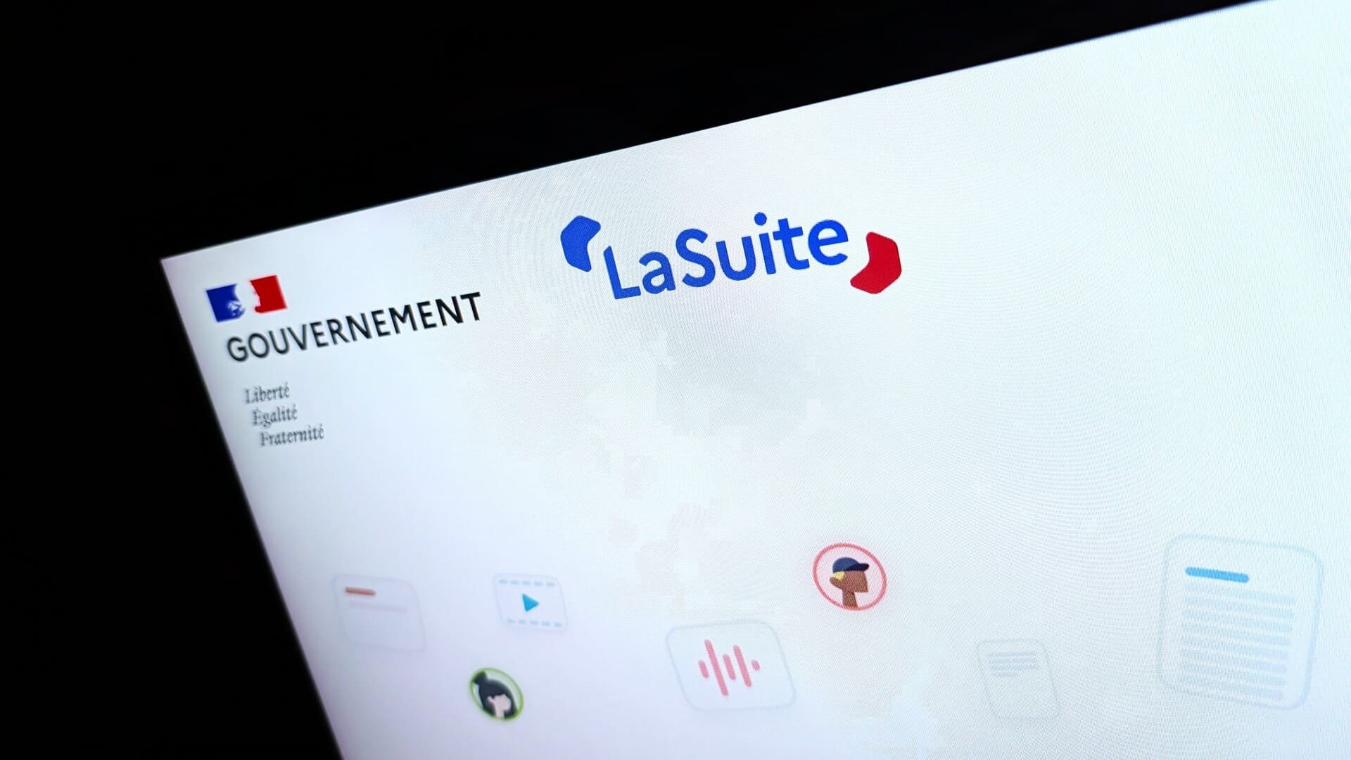 Le CNRS adopte LaSuite, l'espace de travail ouvert et souverain des agents de l'État.  © Alexandre Boero / Clubic