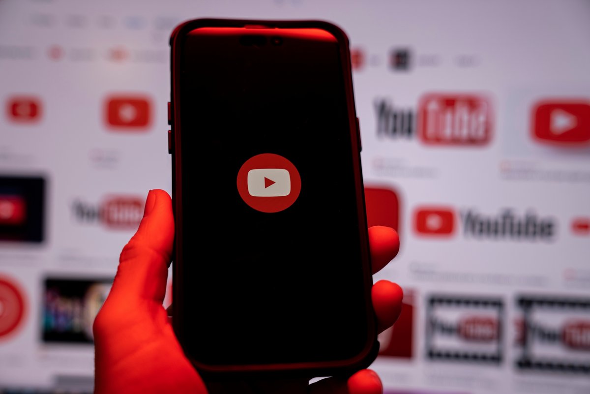 YouTube veut vous permettre d'authentifier les contenus pris par une vraie caméra © Varga Jozsef Zoltan / Shutterstock