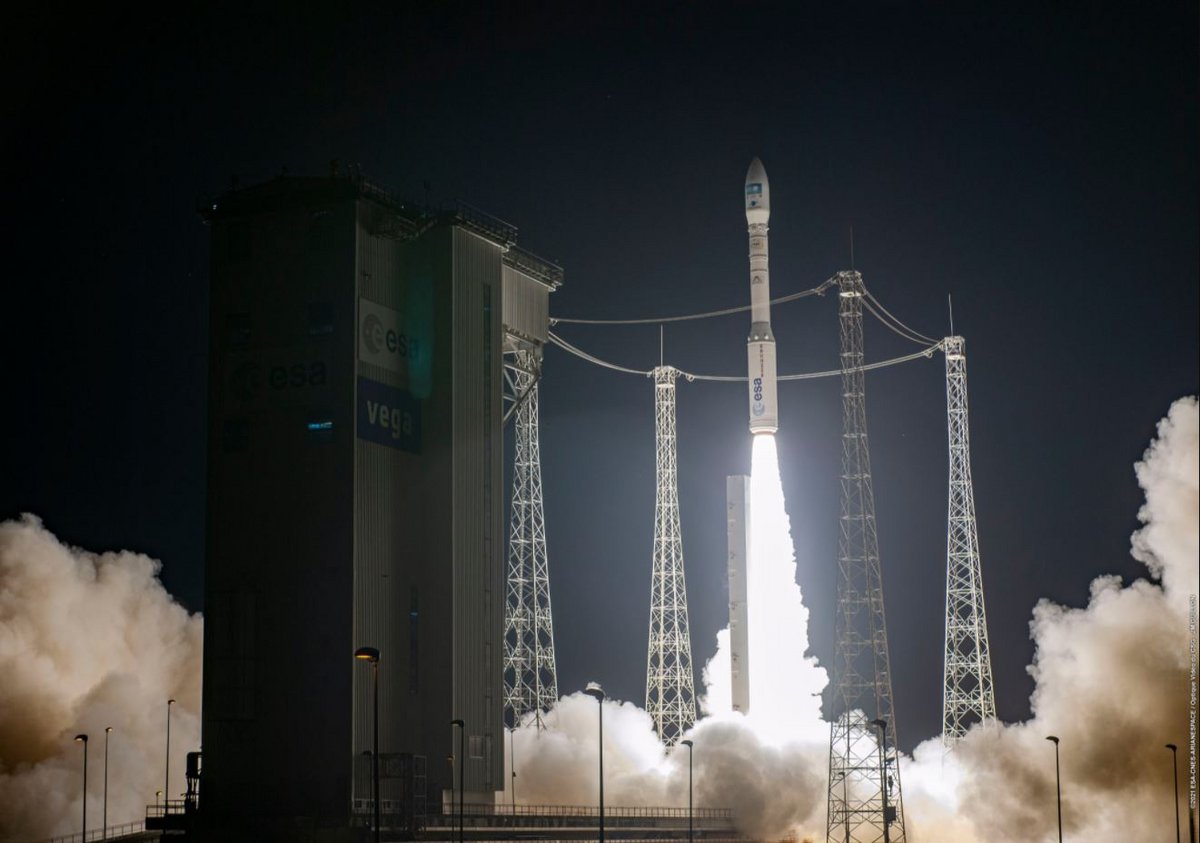 En 2021, Vega essaie surtout d'honorer avec succès ses contrats... © ESA/CNES/Arianespace/CSG